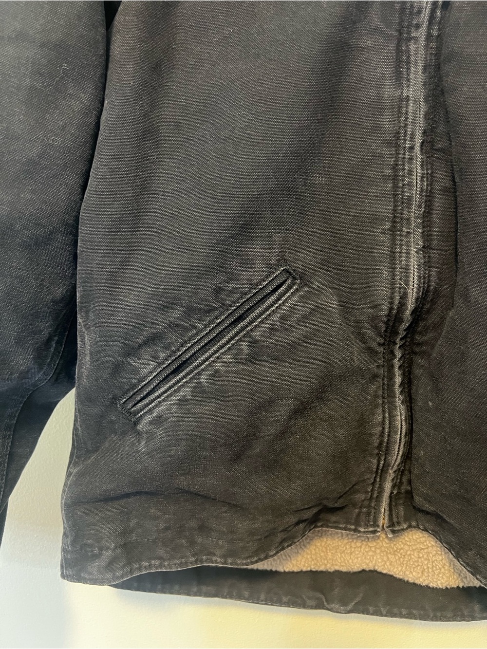 Carhartt Black Hooded Sherpa-Lined Field Jacket - Picture 4 of 10